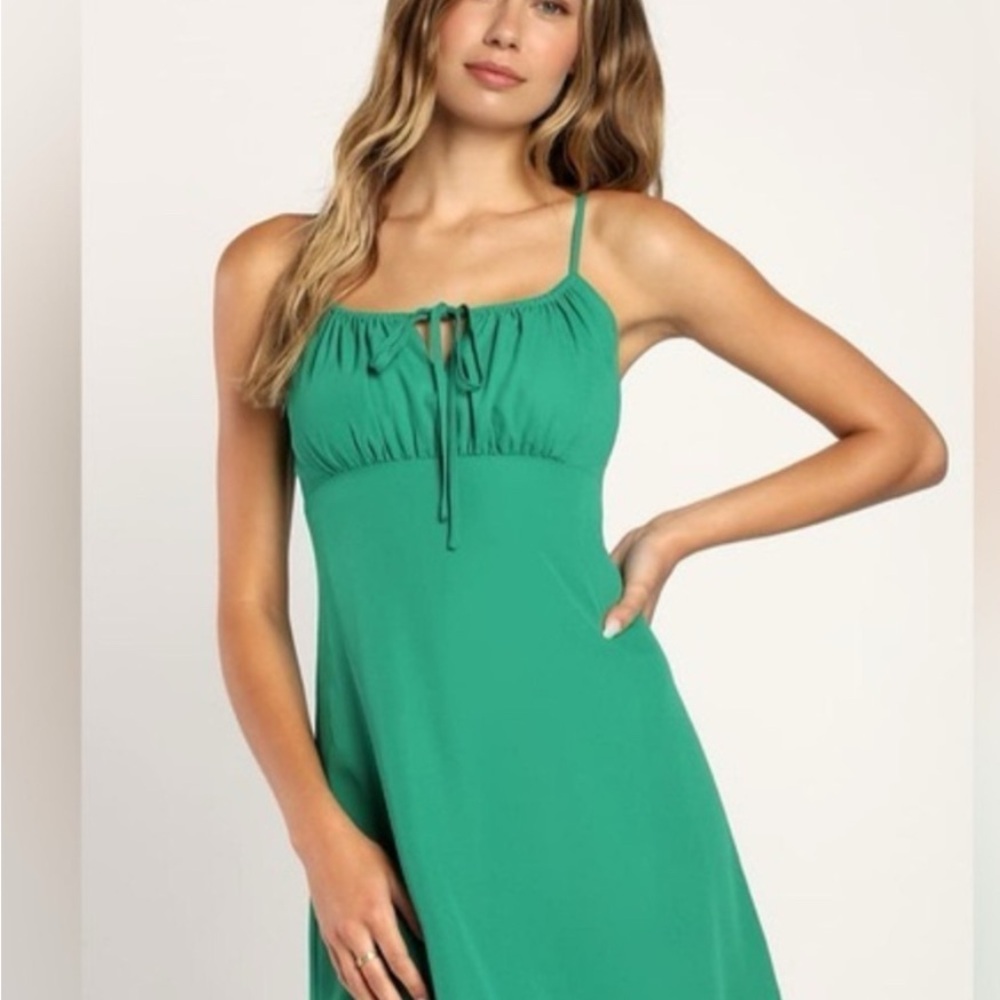 Lulus Green dress